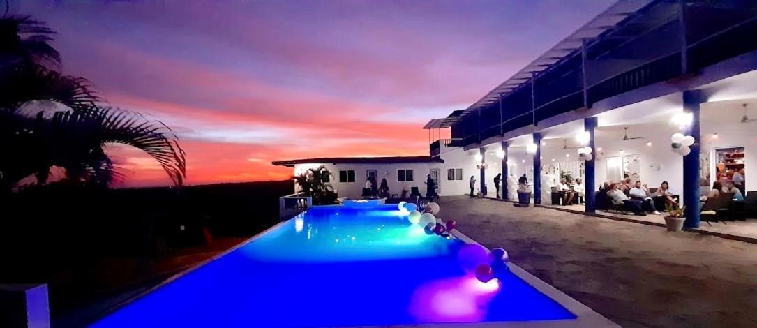Hotel Eclipse, Плайя-Коронадо Экстерьер фото